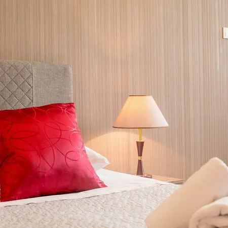 Golden Gæstehus Split